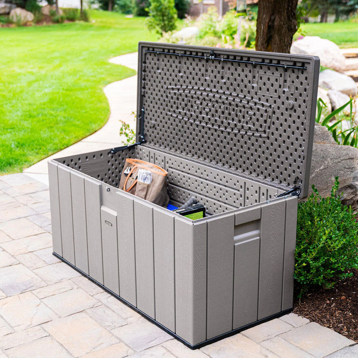 568 Litre Modern Outdoor Storage Deck Box